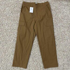 Nike Club Men’s Cargo Trousers Pants Tan FZ5765-281, Size 32x30 (New)